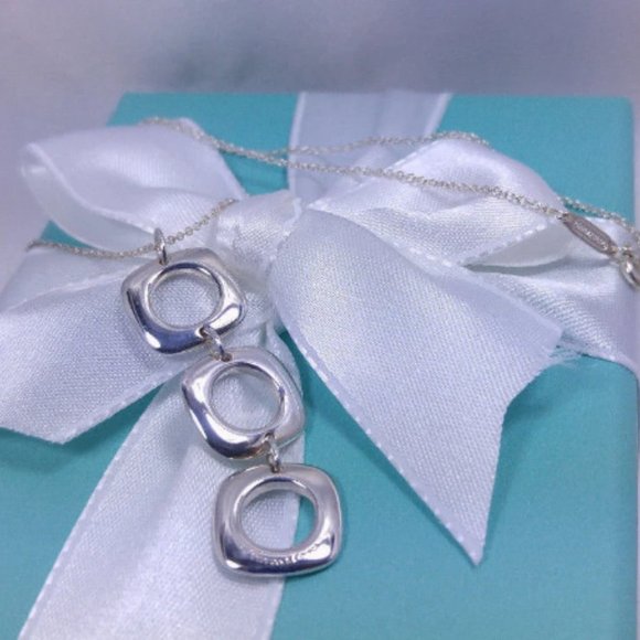 VINTAGE! Tiffany & Co. Sterling Silver Cushion Necklace on 16 Inch Tiffany Chain - Picture 2 of 4